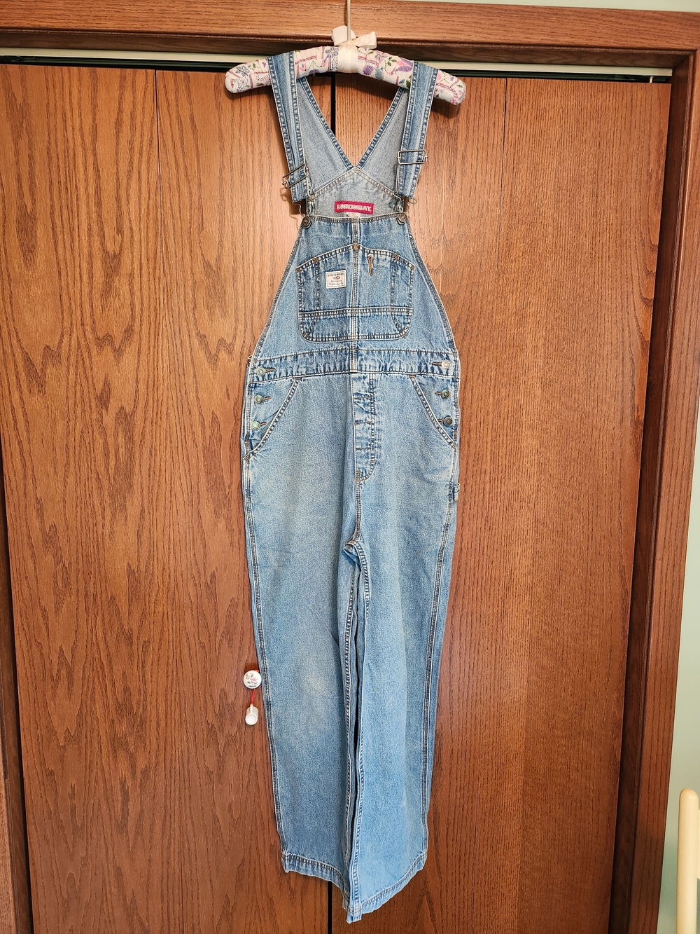 VINTAGE UNIONBAY Light Blue Denim Overalls with Red Logo Patch Size Small